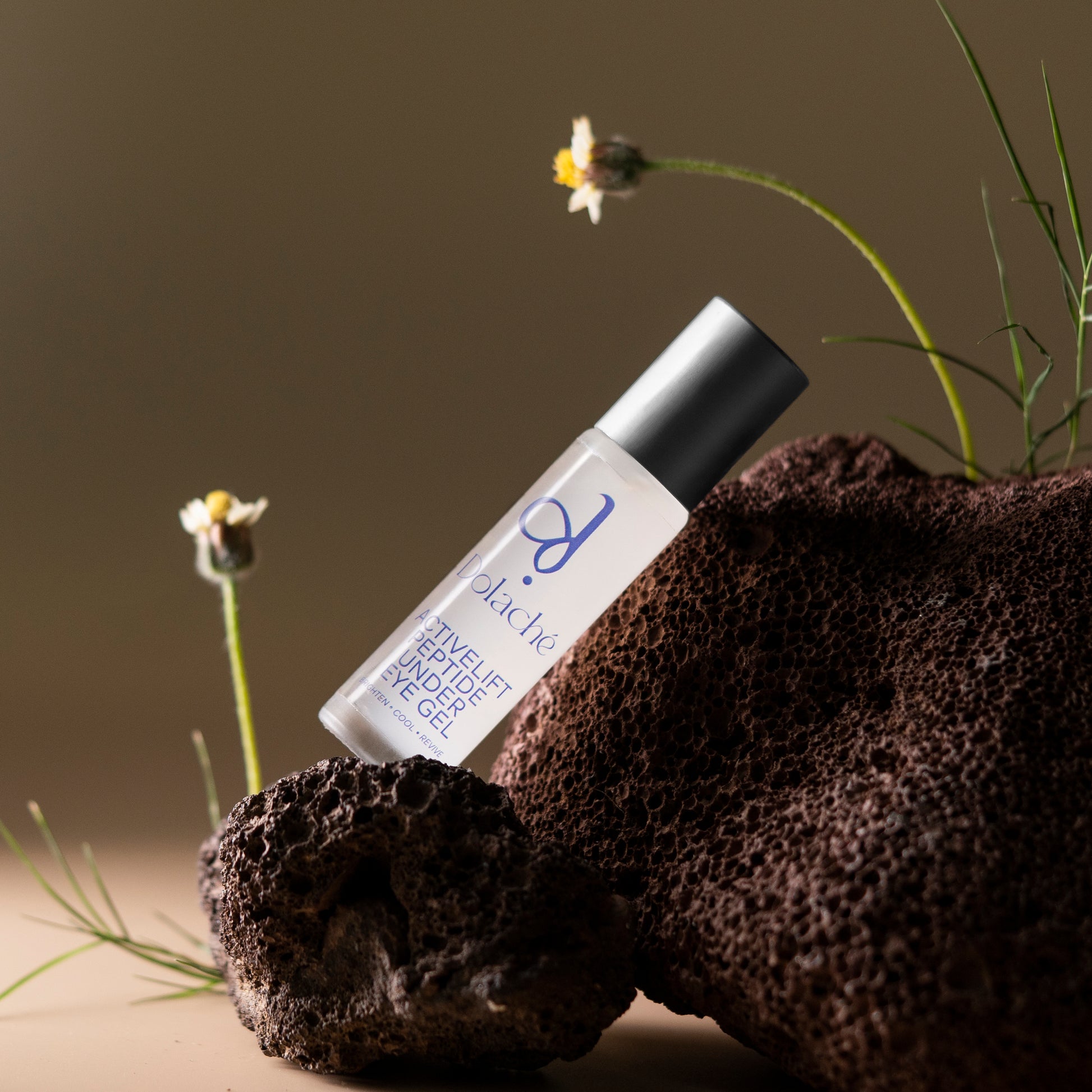 Dolaché ActiveLift Peptide Under Eye Gel